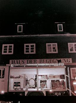 1994: Das "Haus der Begegnung" brennt